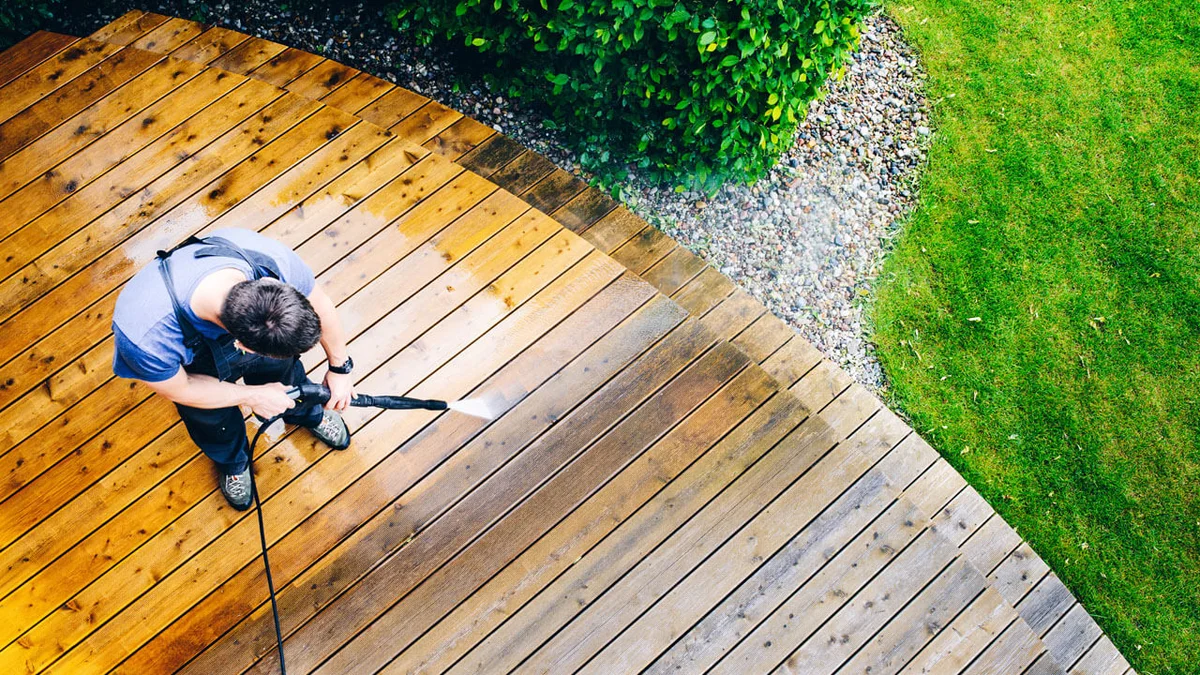 Is There a Difference Between Pressure Washing and Power Washing?